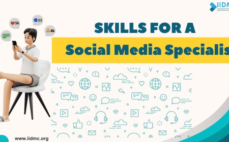 Essential Skills for a Certified Social Media Specialist