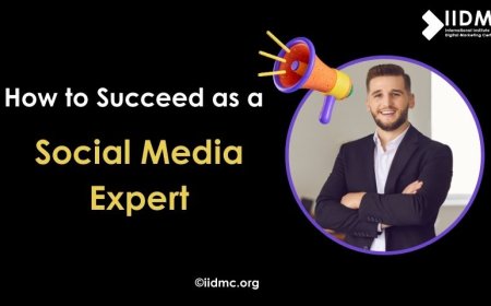 How to Become a Top Social Media Expert